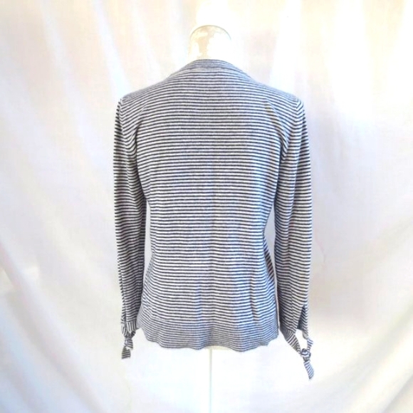 Loft Petites Gray Striped Lightweight Cozy Wool Knit Tie Cuff Sweater Size MP - Picture 4 of 11